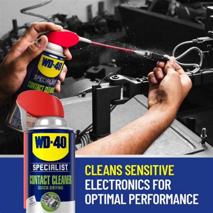 Can WD-40 clean stovetop?