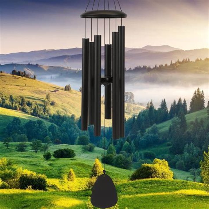 Do cats hate wind chimes?