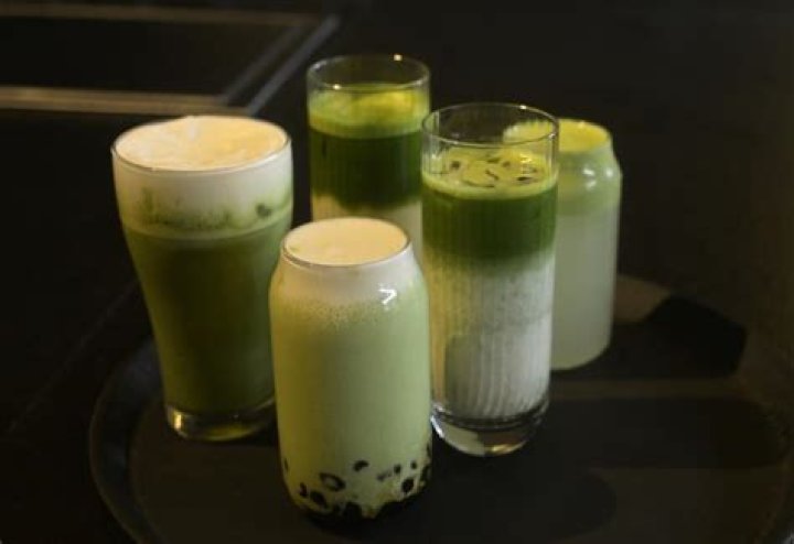 Do Hindu men drink?