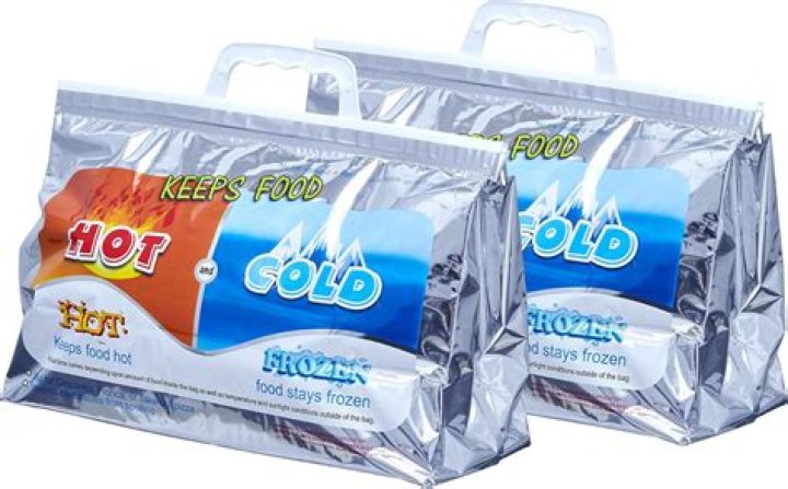 Do plastic bags insulate?
