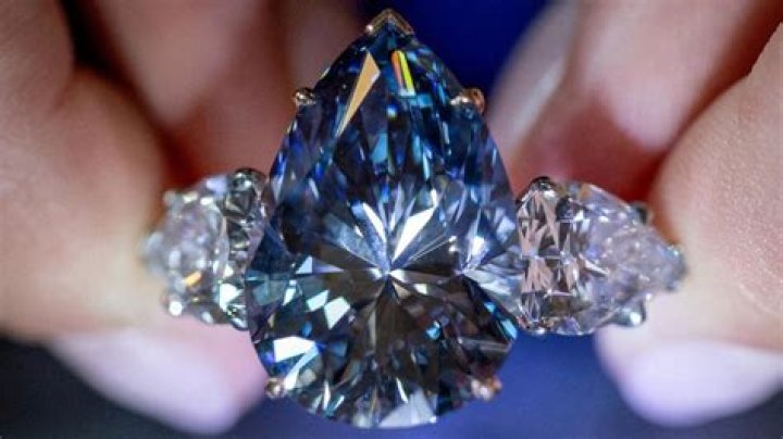 Is green diamond the rarest diamond?