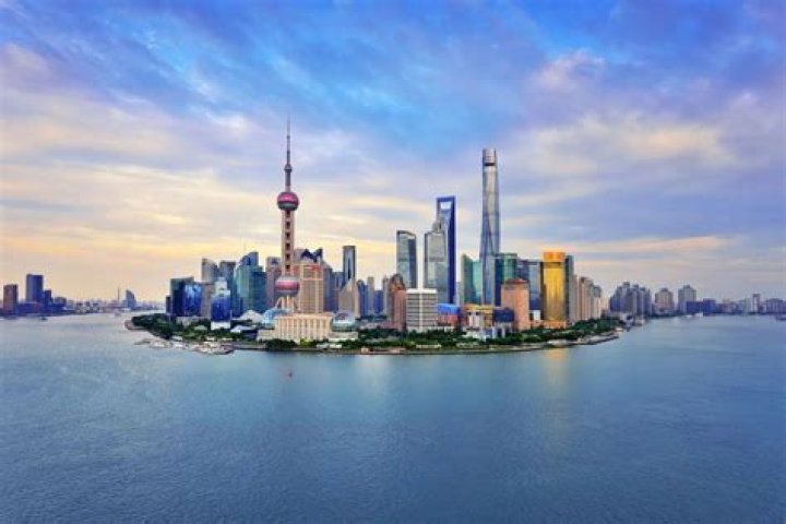 What is the richest city in Singapore?